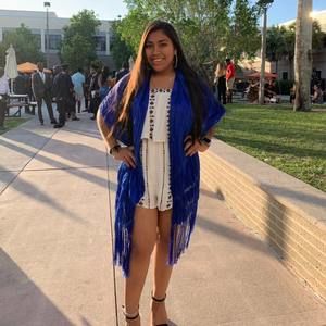 Meet your Posher, Esmeralda